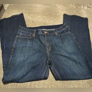 Levi’s 525 Boot Cut Perfect Waist Women’s Jeans Size 12 Medium Preowned